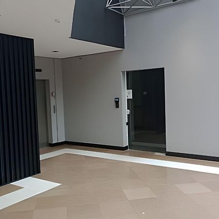 Studio - Ap101 Para Casal Com Filho Jaraguá do Sul Eksteriør bilde